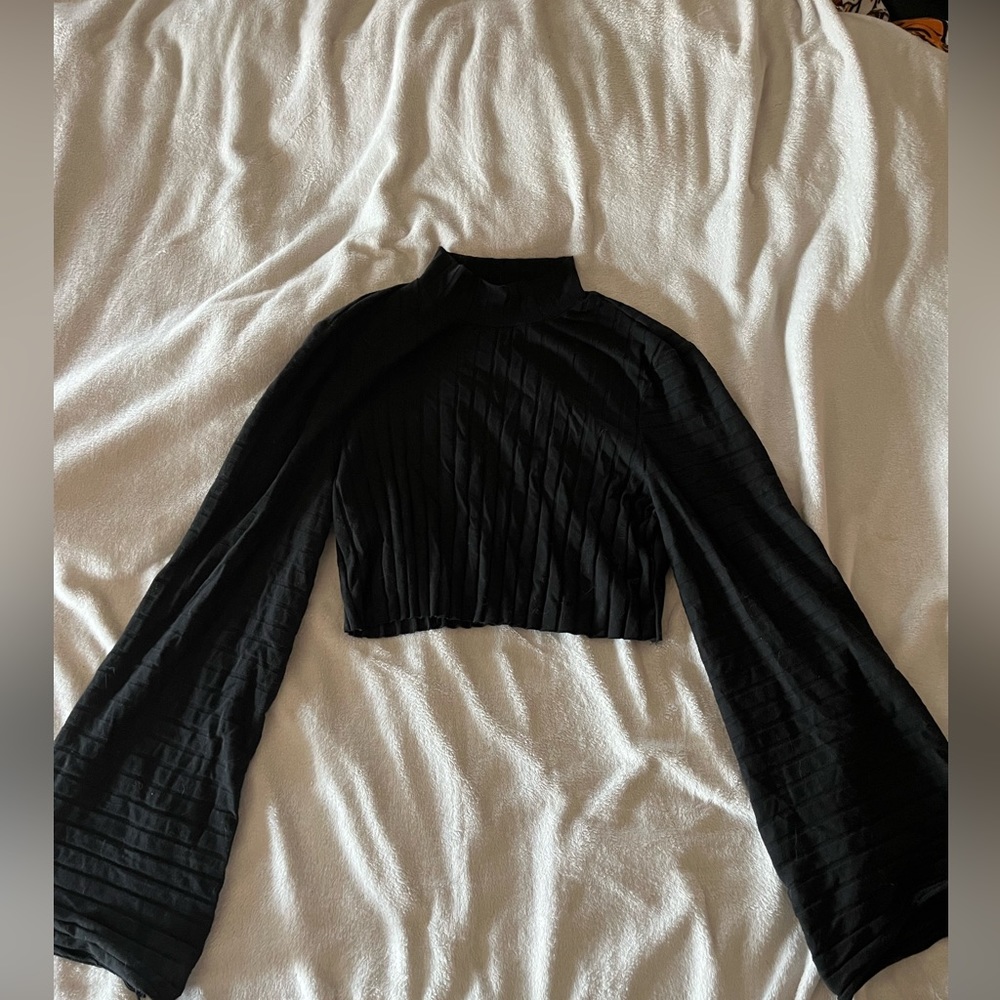 Black mock neck bellsleeve tee